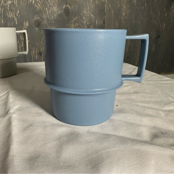 Tupperware Vibrant Mug Set - Red, Gray, Blue, Pink - Picture 6 of 16